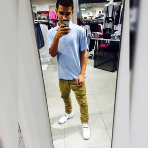 Meet your Posher, Peter